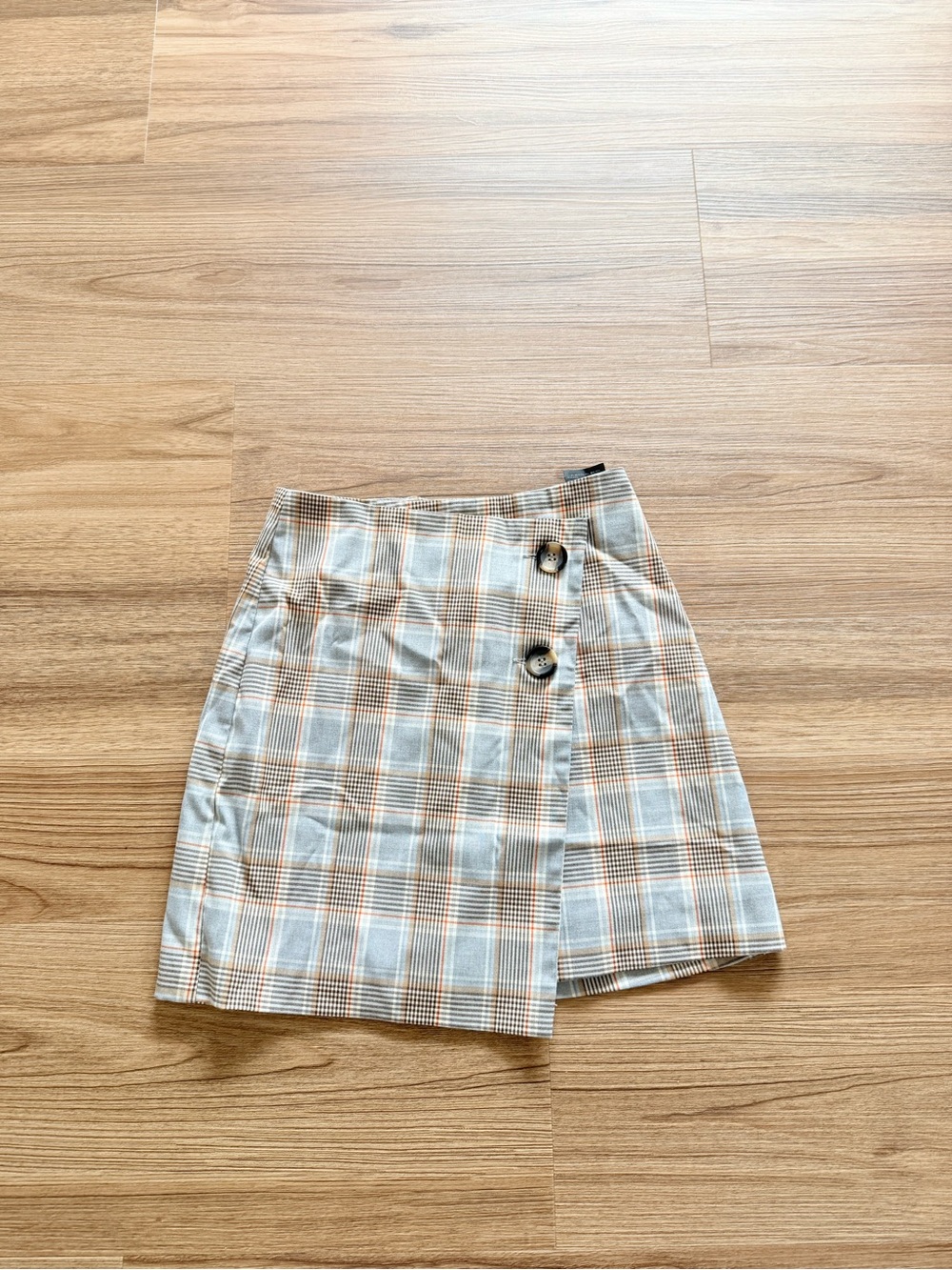H&M Plaid Wrap Mini Skirt in Beige & Gray